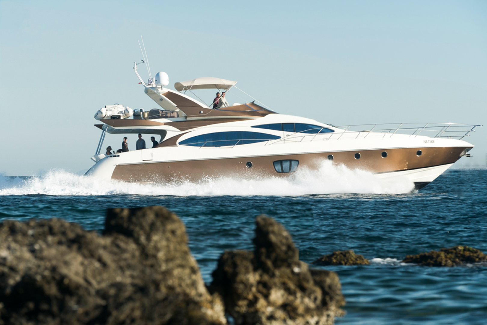 Luxury-Motor-yacht-Medusa-yachting