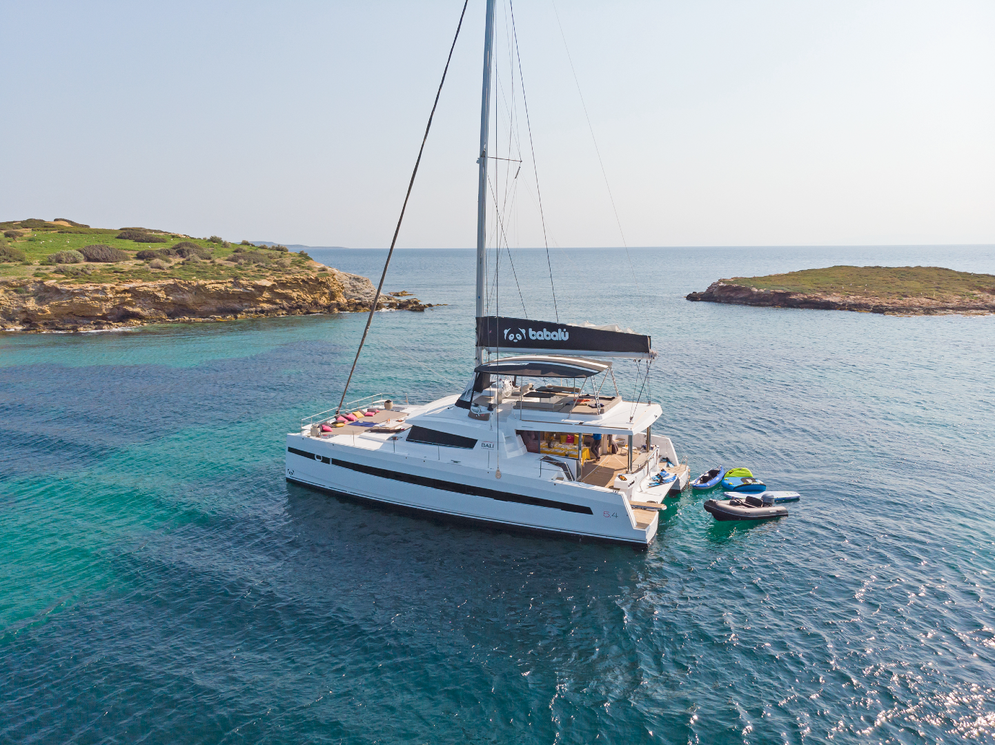 Luxury-sailing-catamaran-Babalu