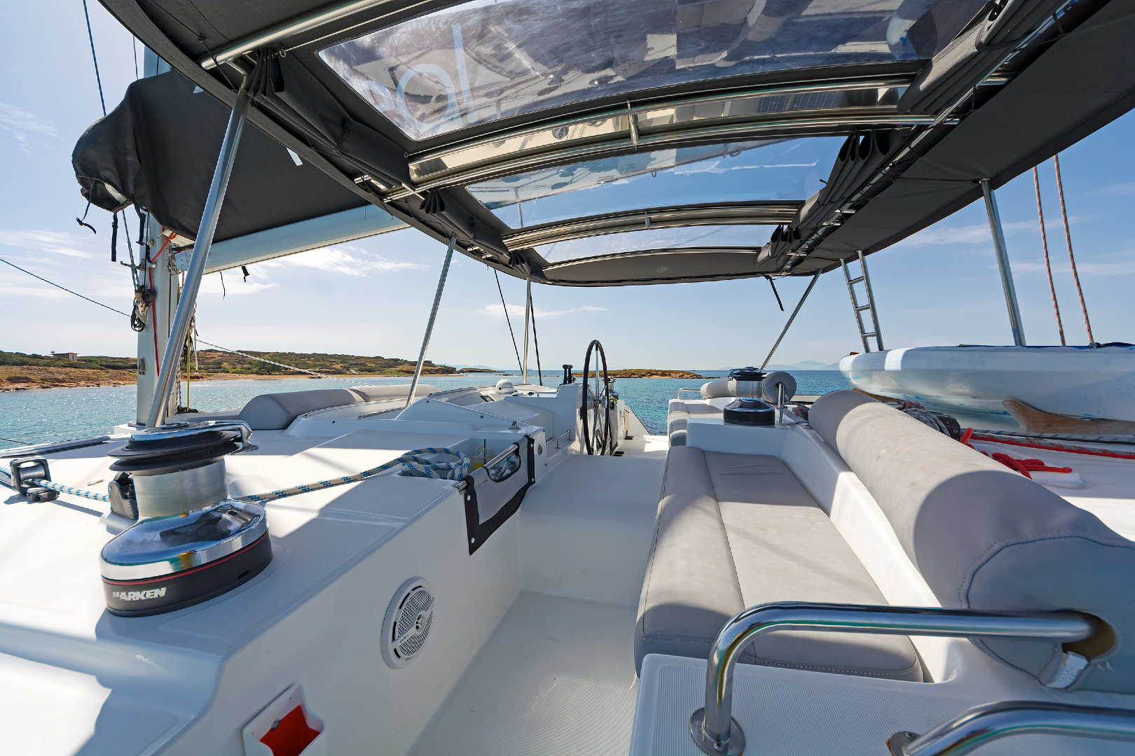 luxury-sailing-catamaran-Idea!-deck -view