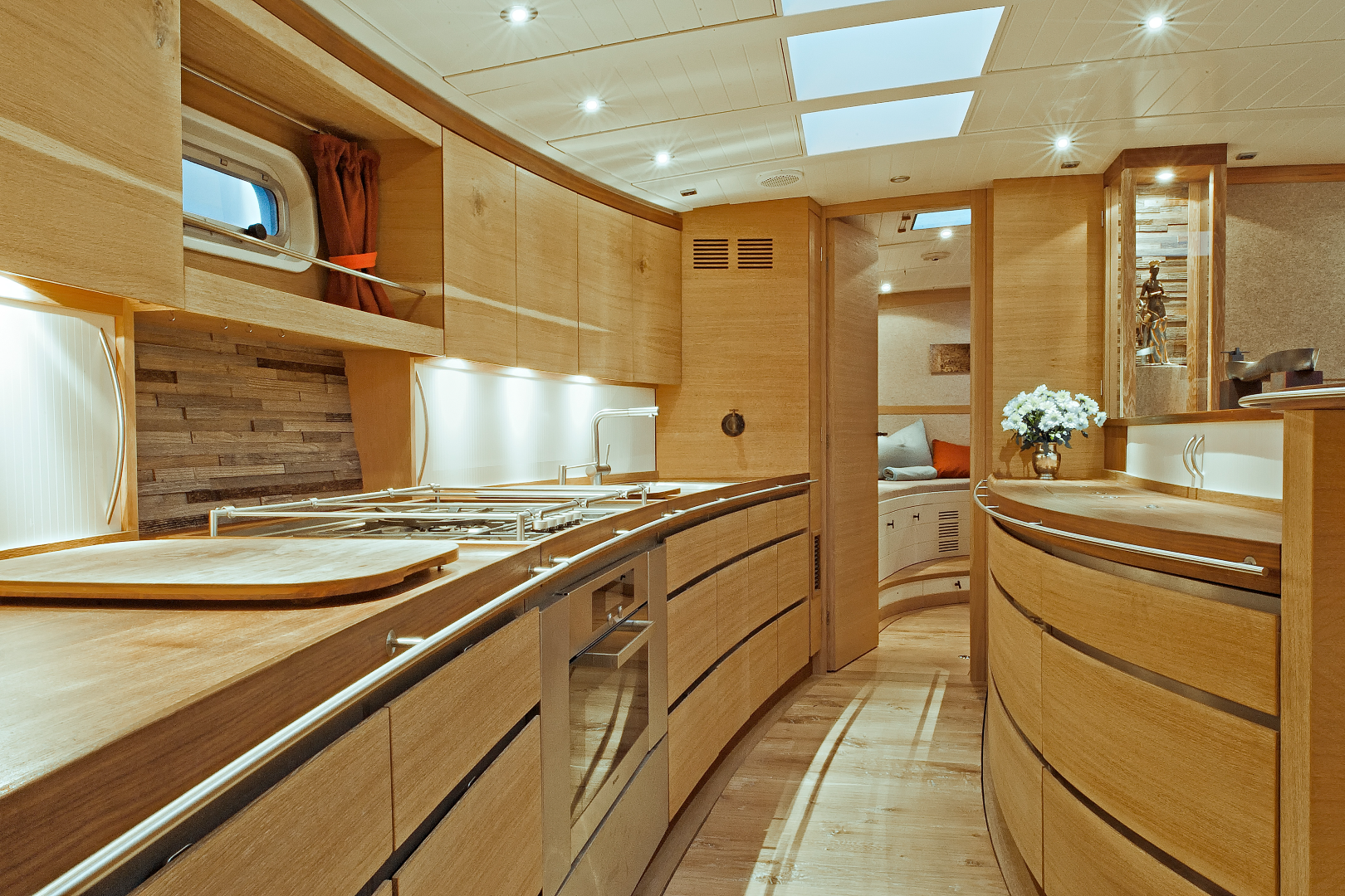luxury-sailing-yacht-Helene-kitchen