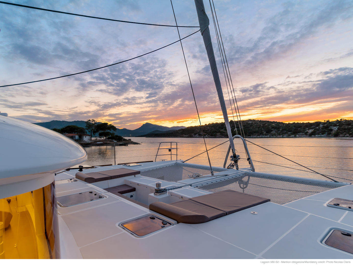 sunset-view-from-Lagoon-catamaran