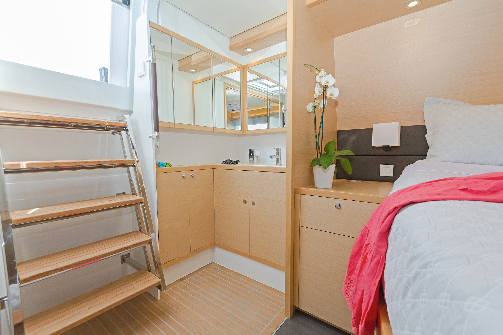 luxury-sailing-catamaran-Sea Bliss-entrance-bedroom