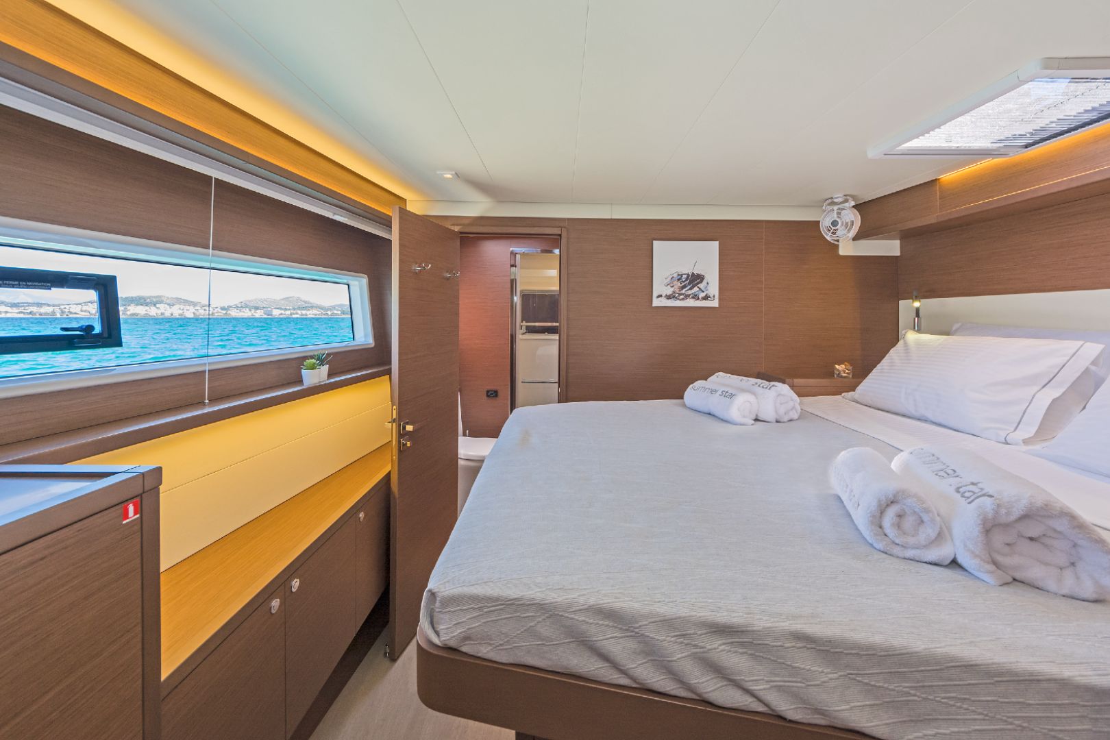catamaran-Summer star-bedroom-view