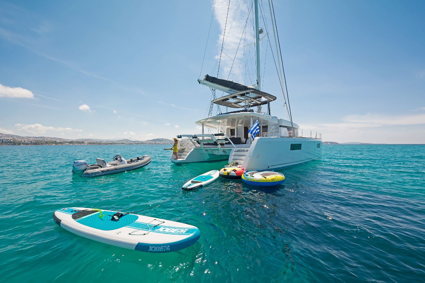 catamaran-water-toys