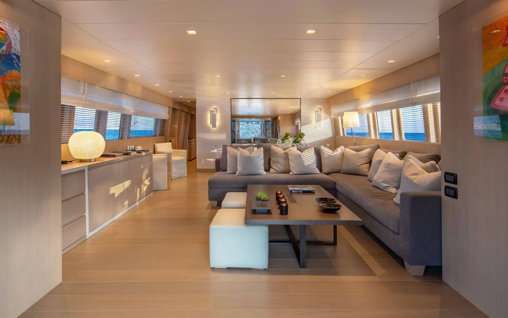 living-area-full-view-yacht