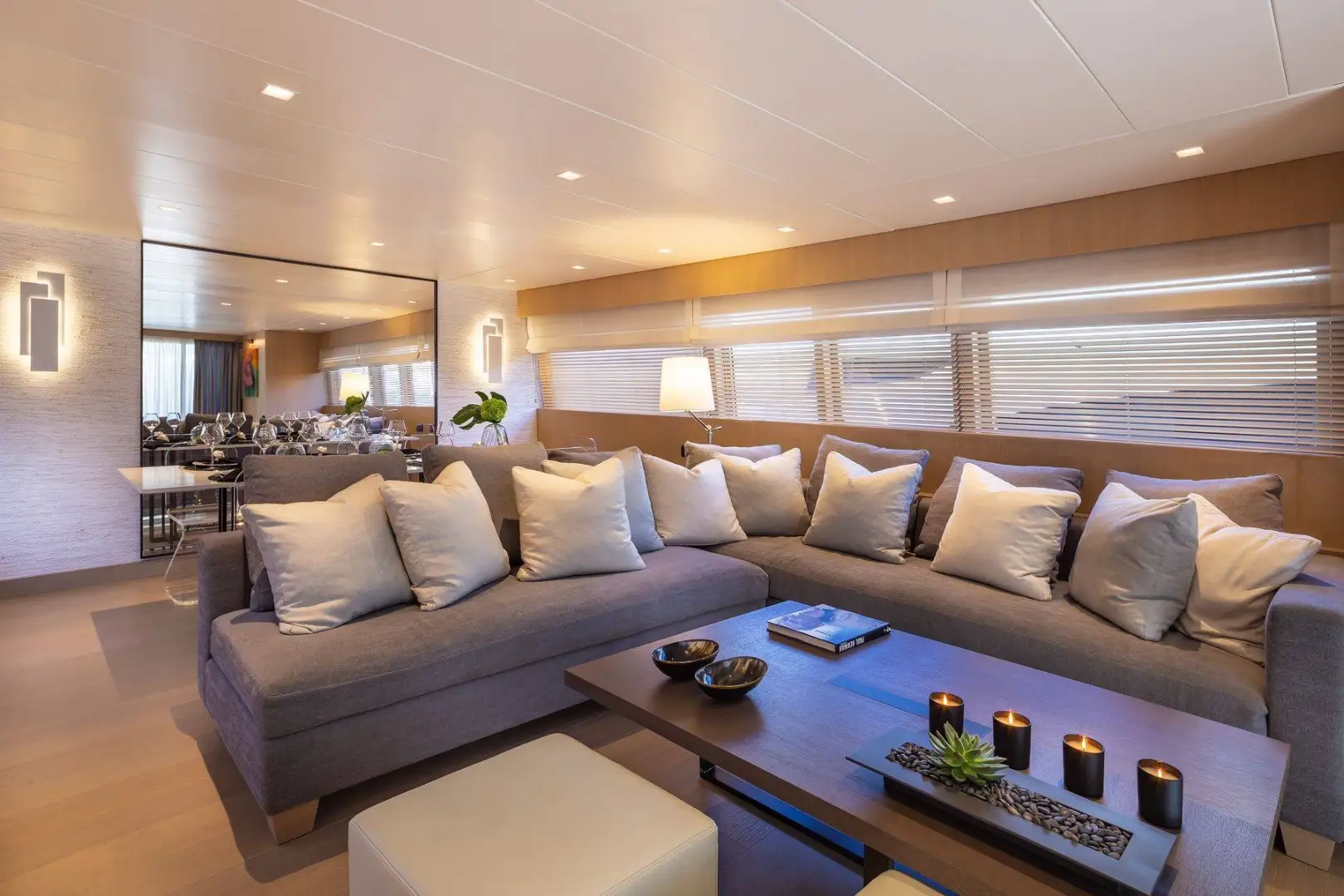 living-room-area-on-yacht